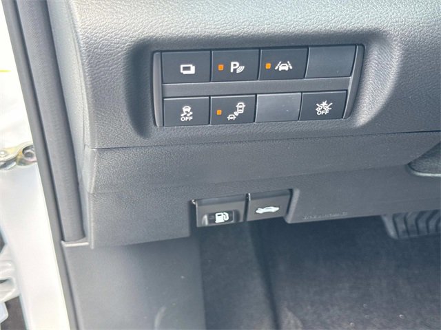 New 2025 Nissan Kicks Play S image 23