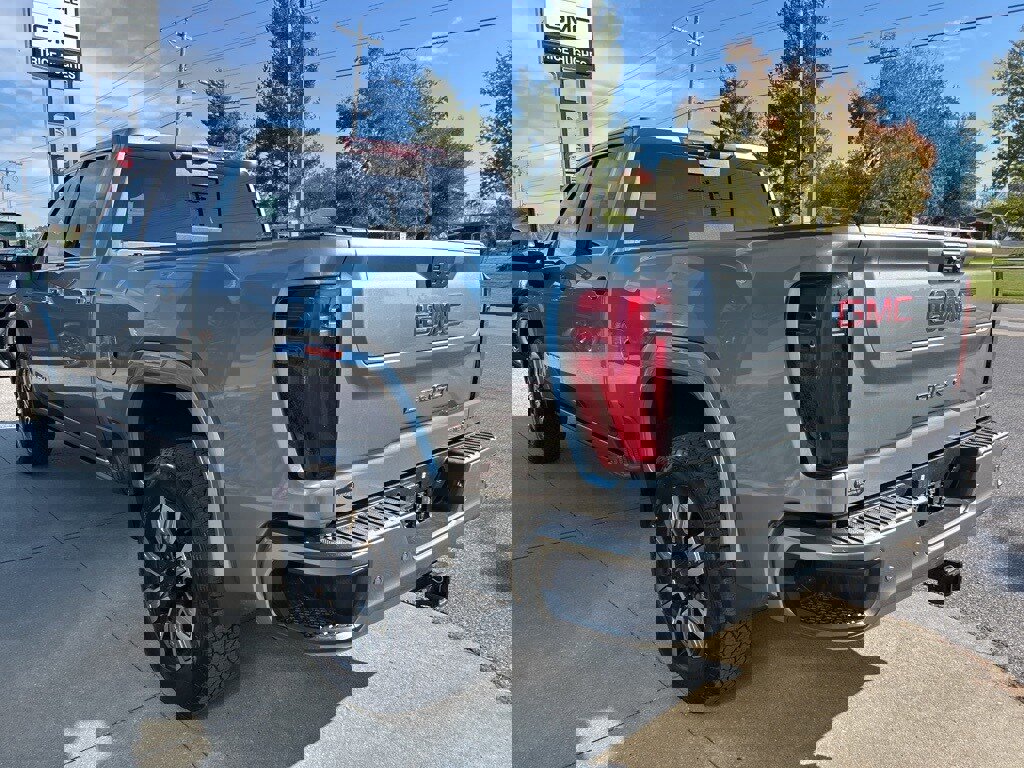 Used 2024 GMC Sierra 2500 Denali w/ Technology Package image 6