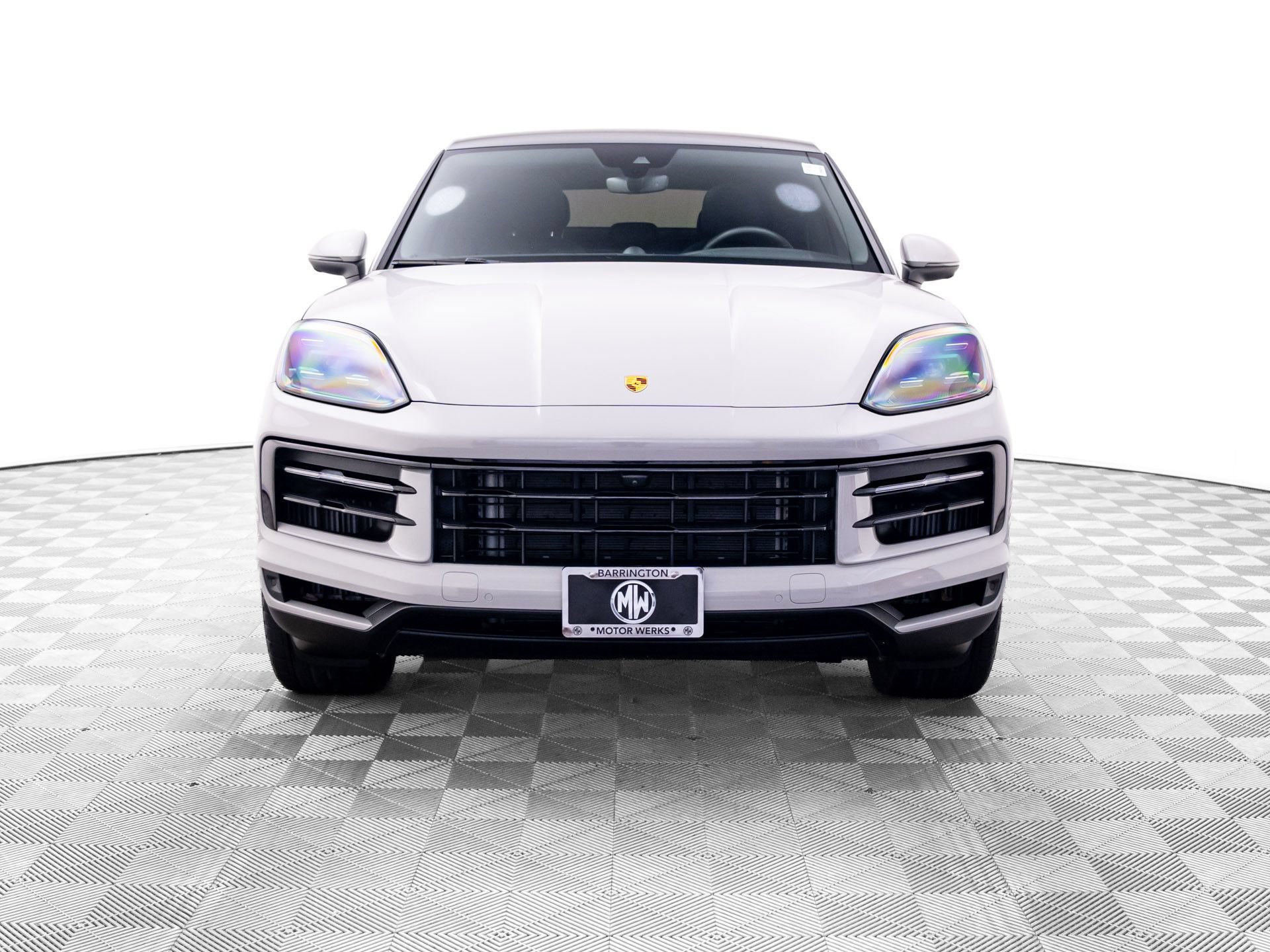 Used 2024 Porsche Cayenne Coupe AWD/4WD image 8