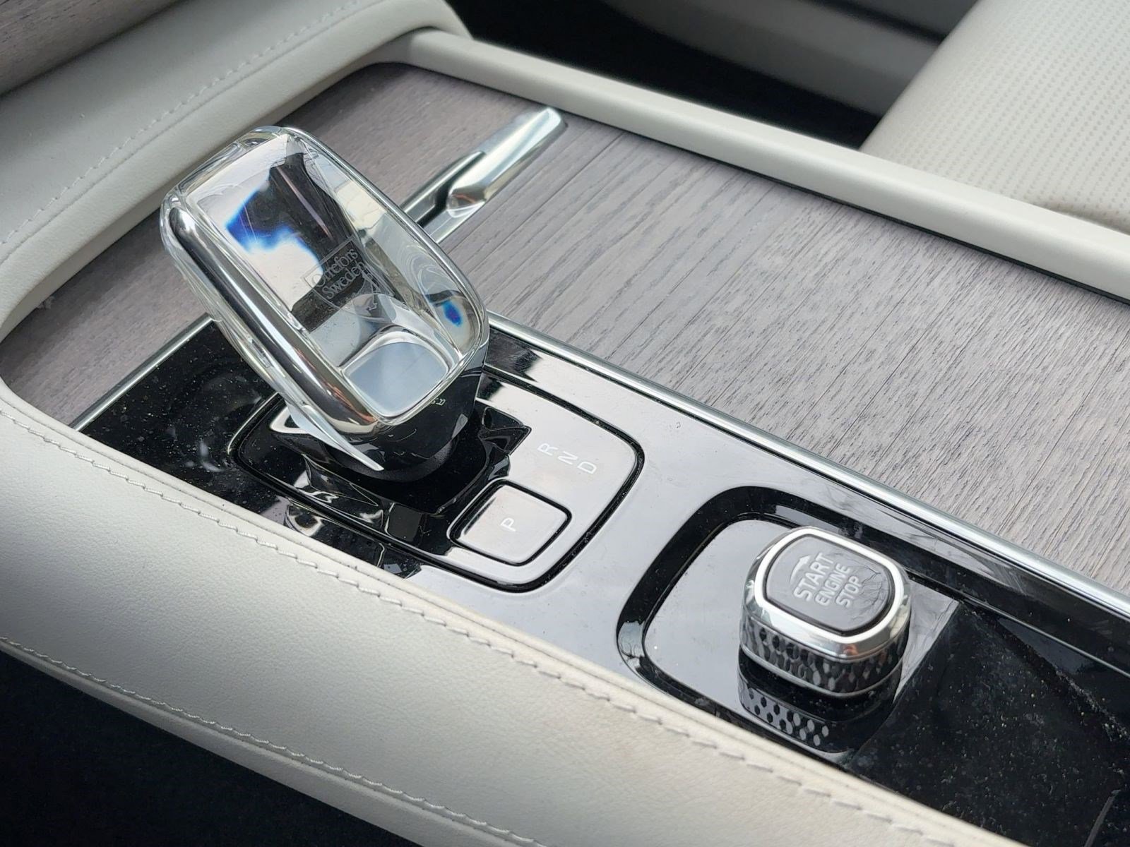 Certified 2023 Volvo XC90 B6 Ultimate image 17