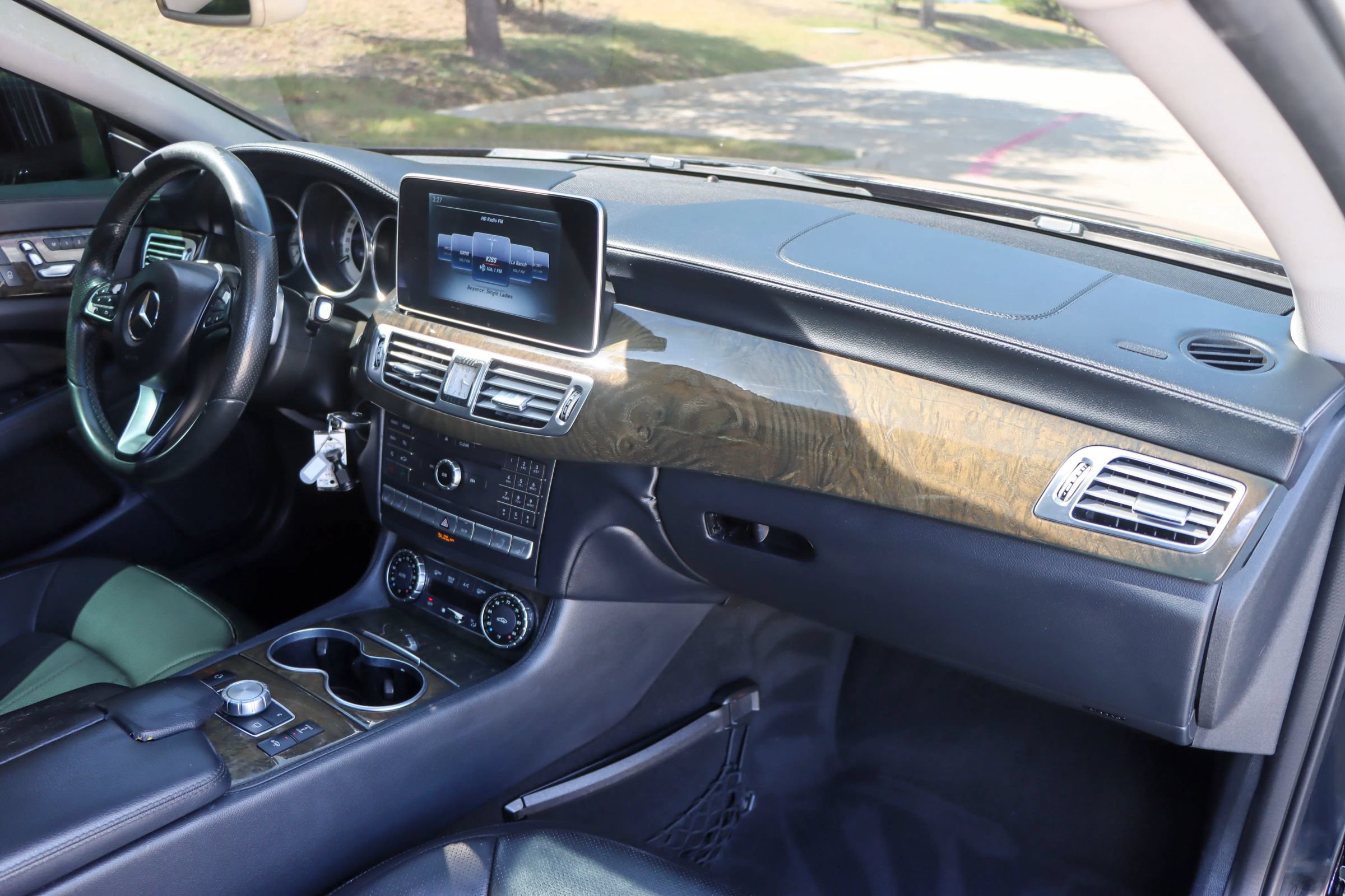 Used 2015 Mercedes-Benz CLS 400 image 23