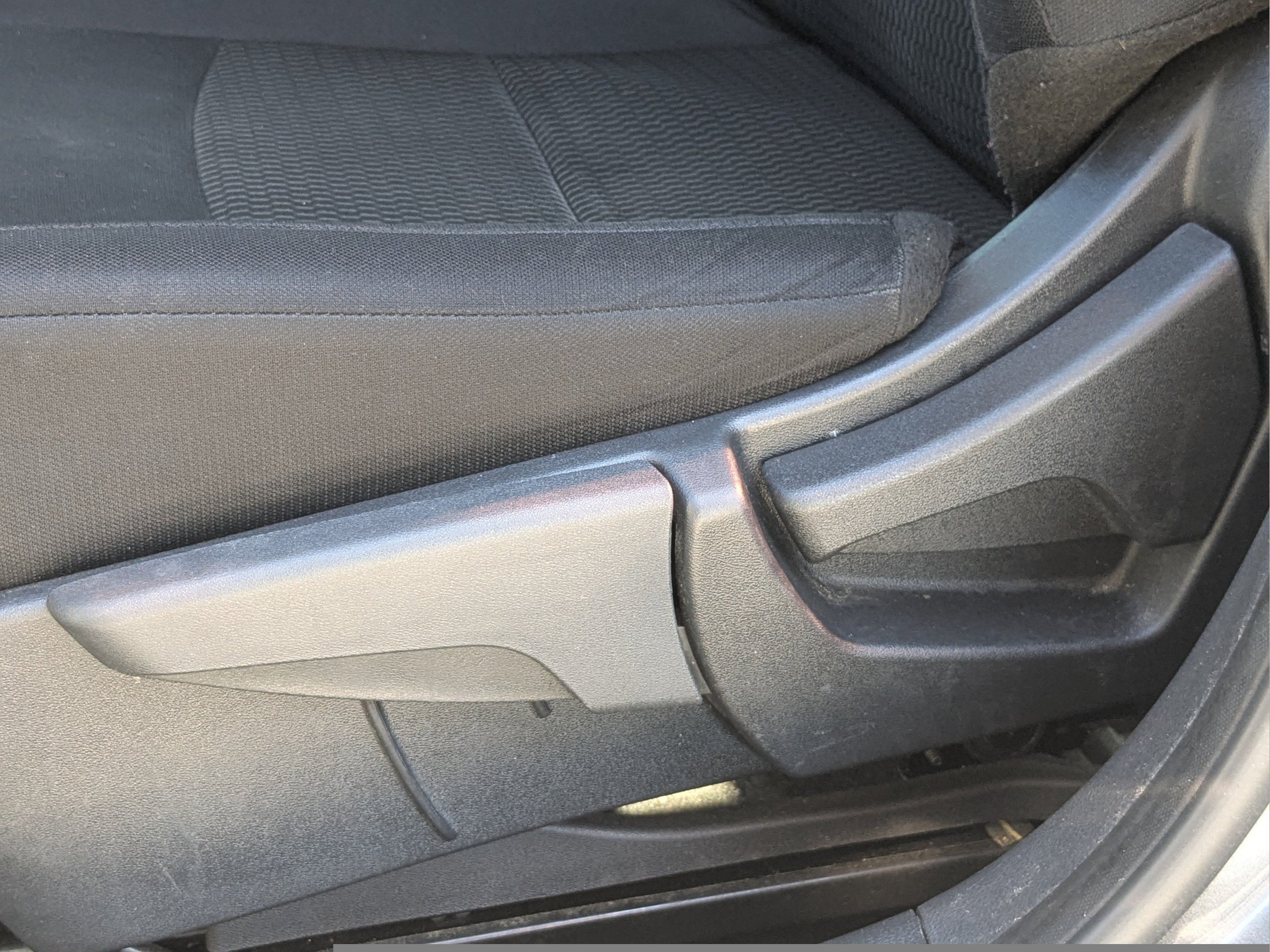Used 2020 Nissan Sentra S w/ Trunk Package FWD image 34