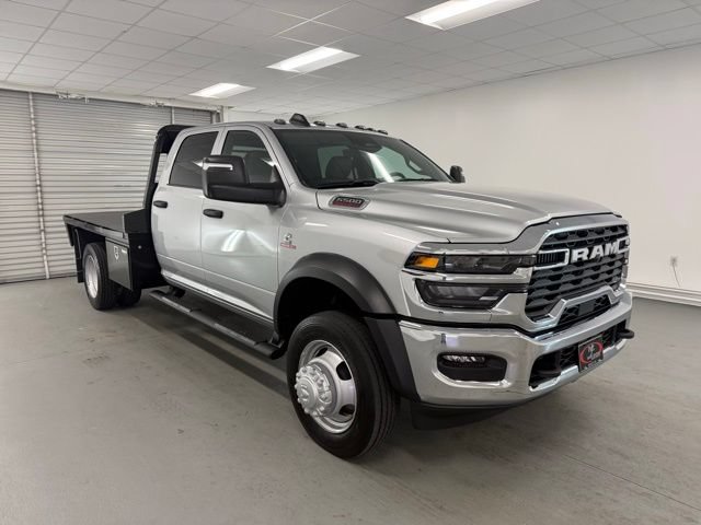 New 2026 RAM 5500 Tradesman w/ Chrome Appearance Group AWD/4WD image 2
