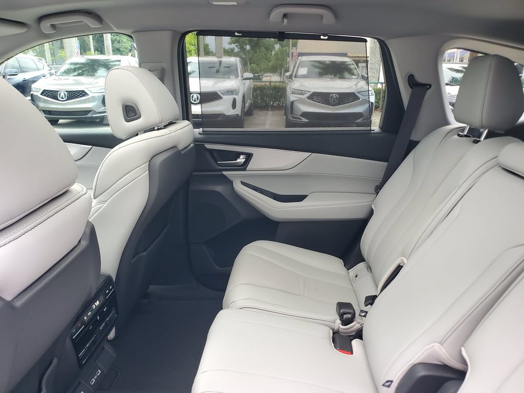 Used 2024 Acura MDX FWD w/ Technology Package image 12