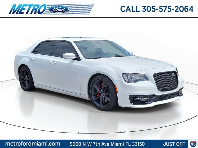 Used 2023 Chrysler 300 C