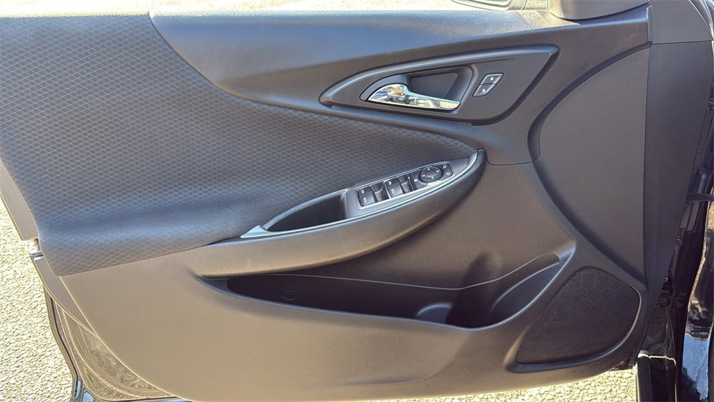 Used 2024 Chevrolet Malibu LT image 16