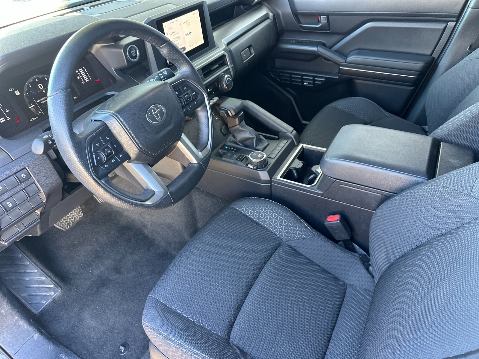 Used 2025 Toyota 4Runner SR5 image 9