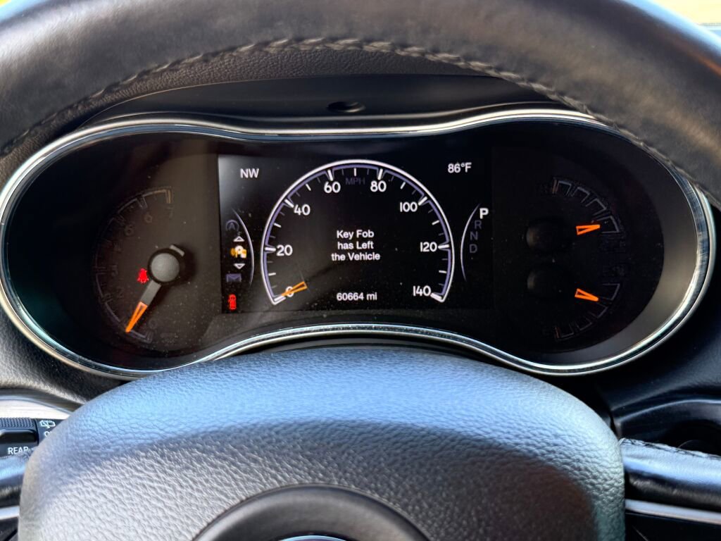 Used 2019 Jeep Grand Cherokee Altitude image 26