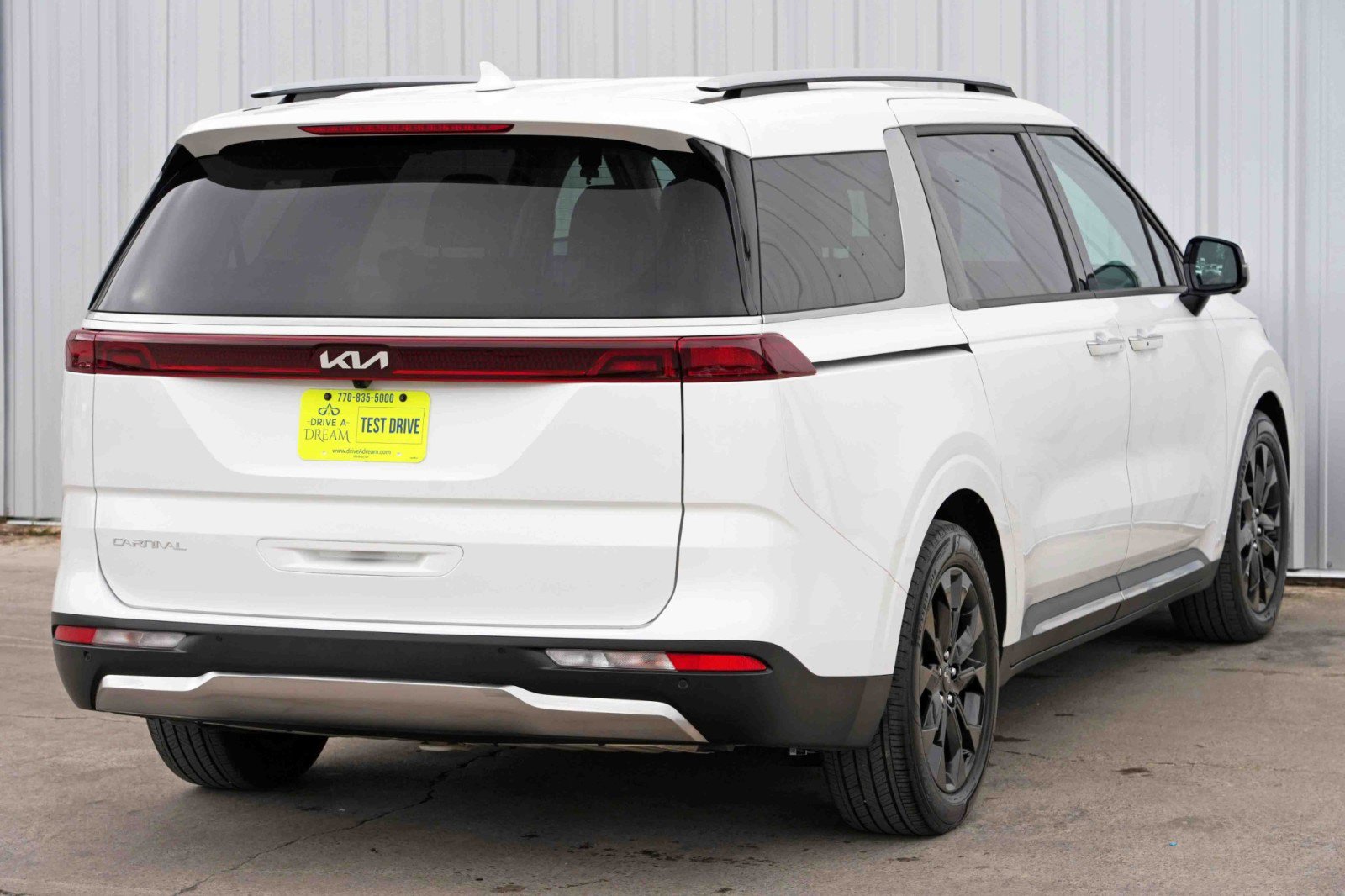Used 2024 Kia Carnival SX FWD image 54