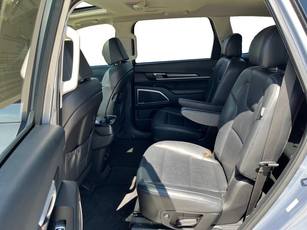 Used 2025 Kia Telluride S AWD/4WD image 27