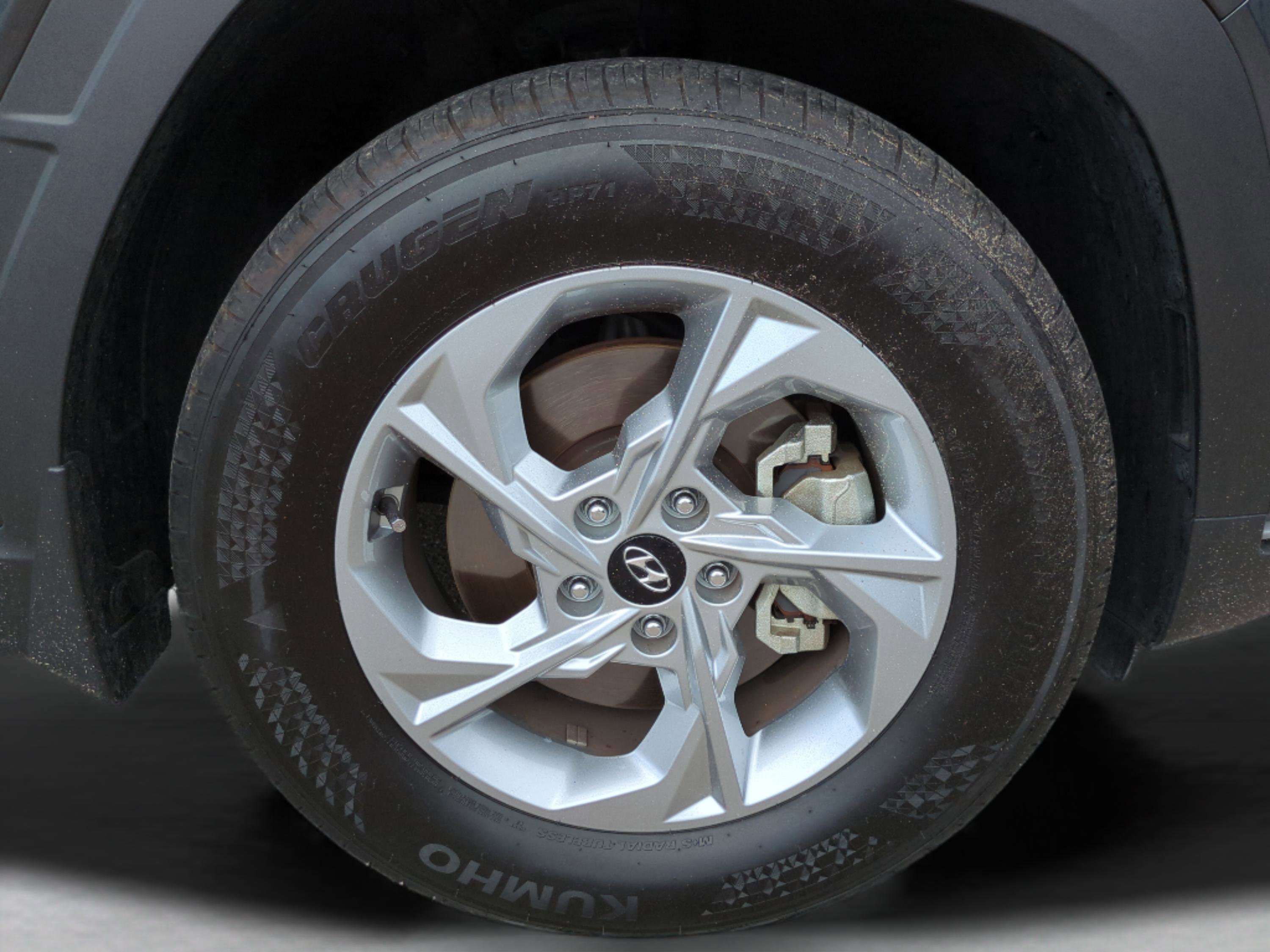 Certified 2024 Hyundai Tucson SE image 16