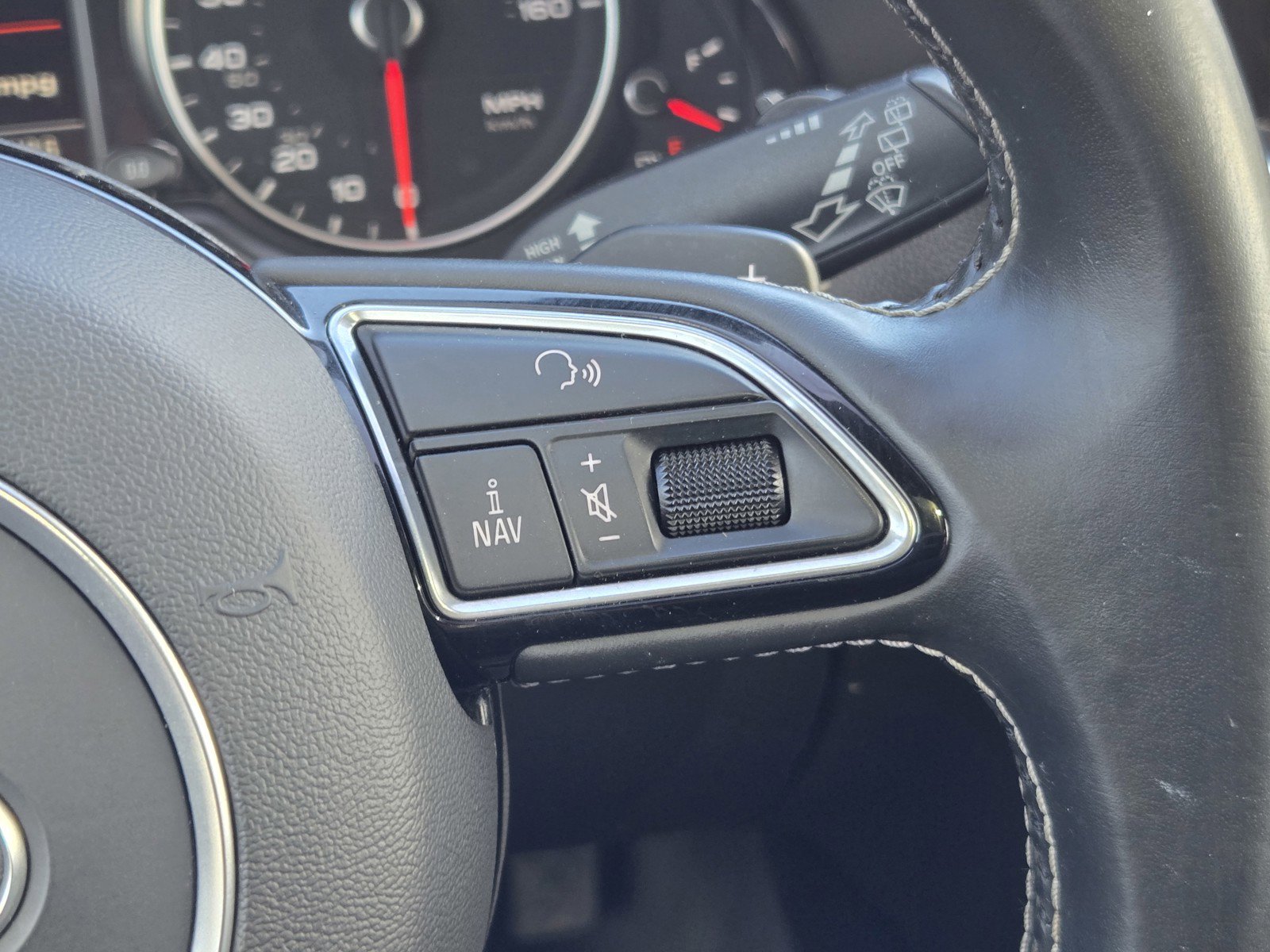 Used 2016 Audi Q5 3.0T Prestige AWD/4WD image 23