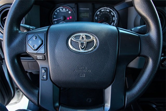 Used 2017 Toyota Tacoma SR image 16