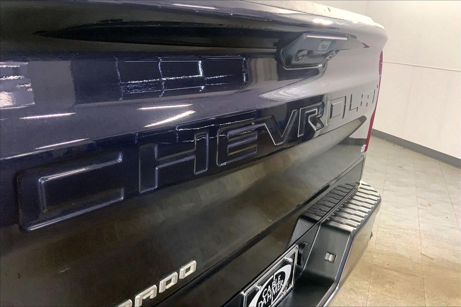 Used 2024 Chevrolet Silverado 1500 LT AWD/4WD image 29