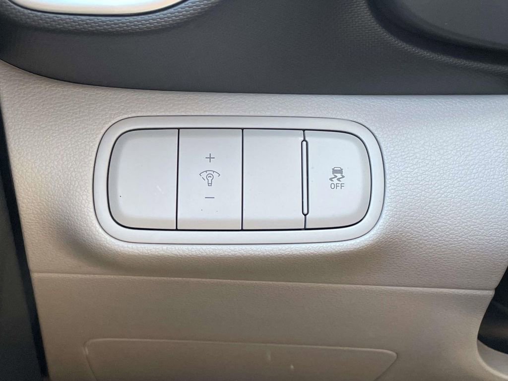 New 2026 Hyundai Venue SEL image 18