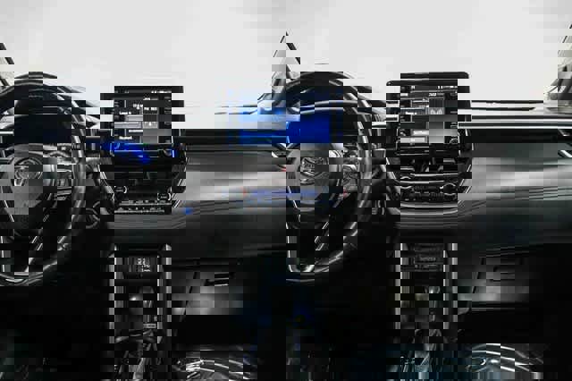 Certified 2022 Toyota Corolla Cross XLE w/ Convenience Package image 13