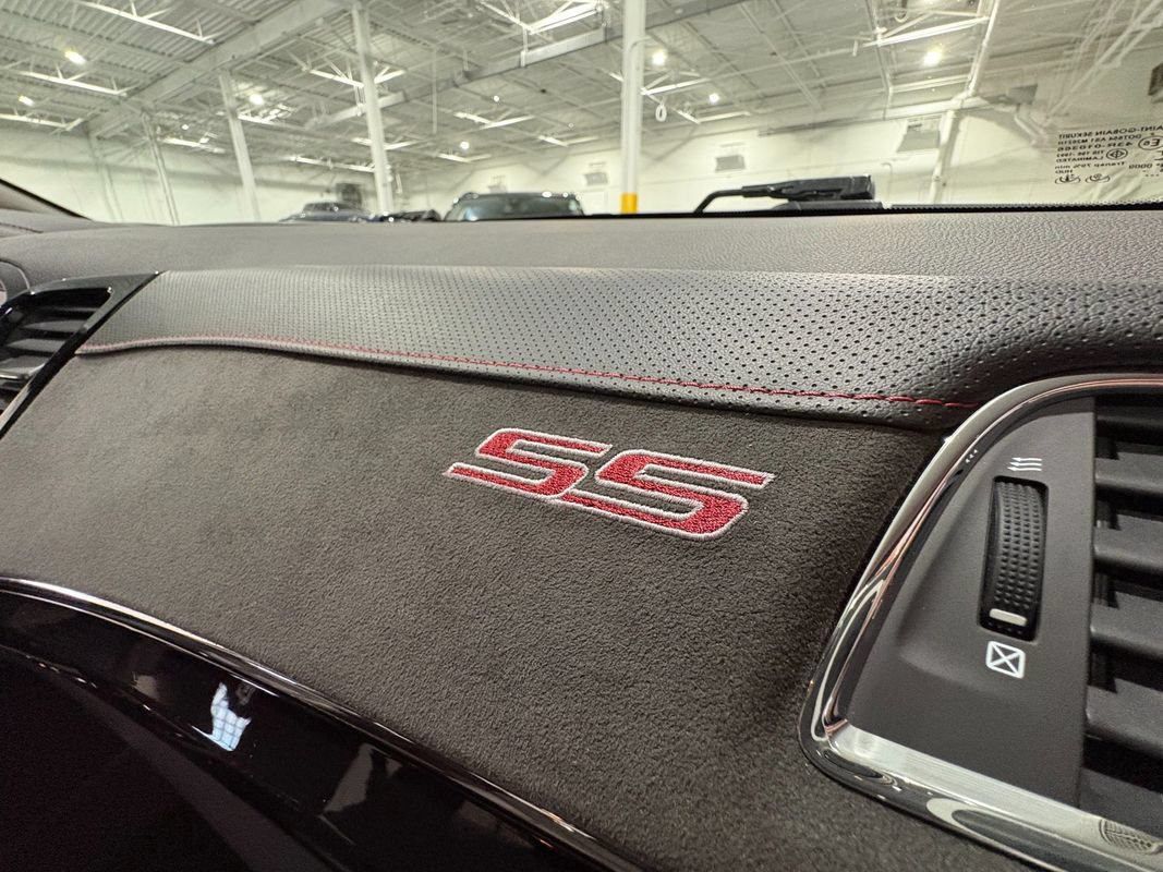 Used 2017 Chevrolet SS RWD image 50