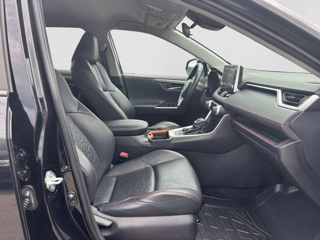 Used 2020 Toyota RAV4 Adventure AWD/4WD image 15