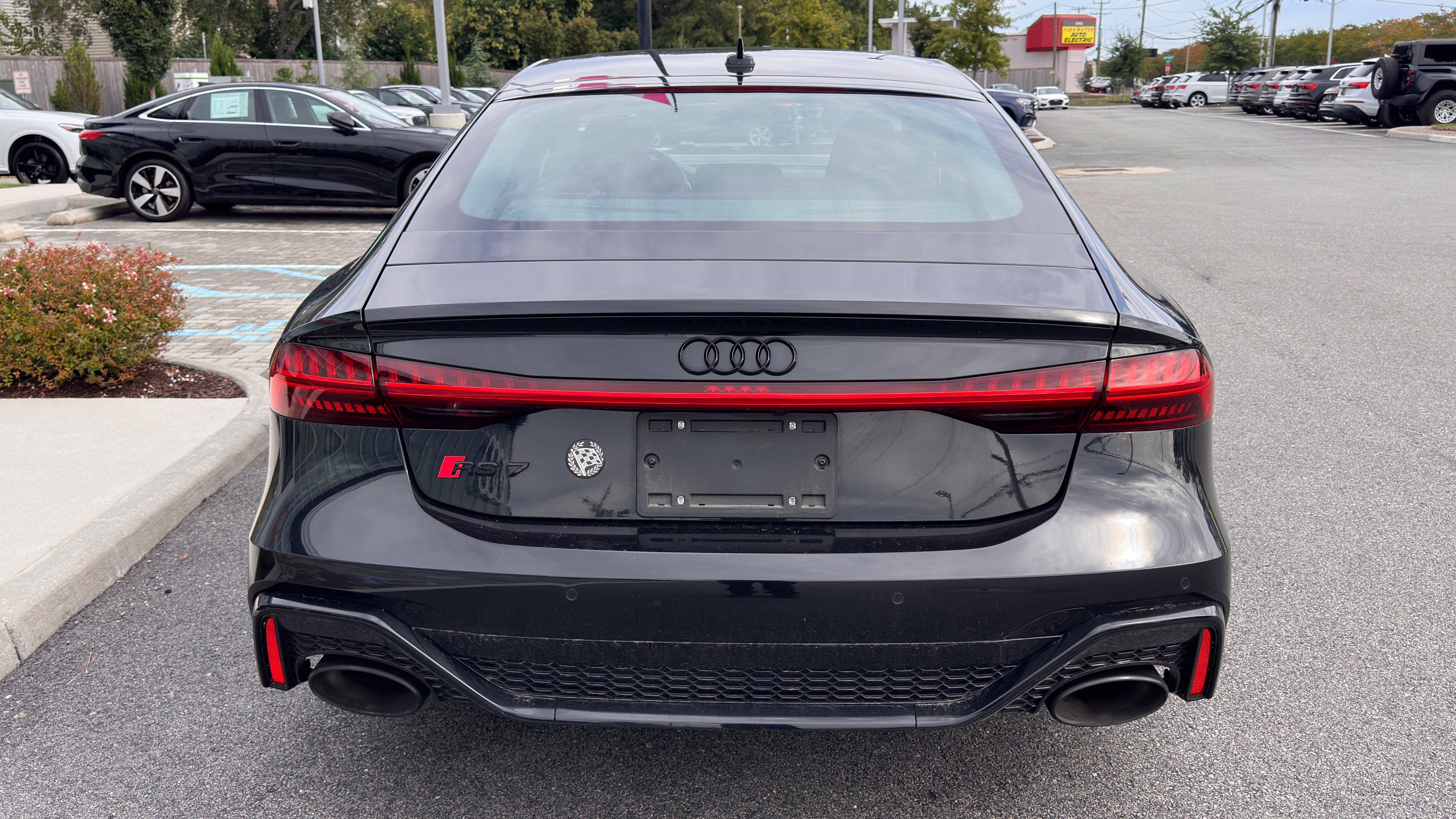 Certified 2024 Audi RS 7 performance Sportback AWD/4WD image 10