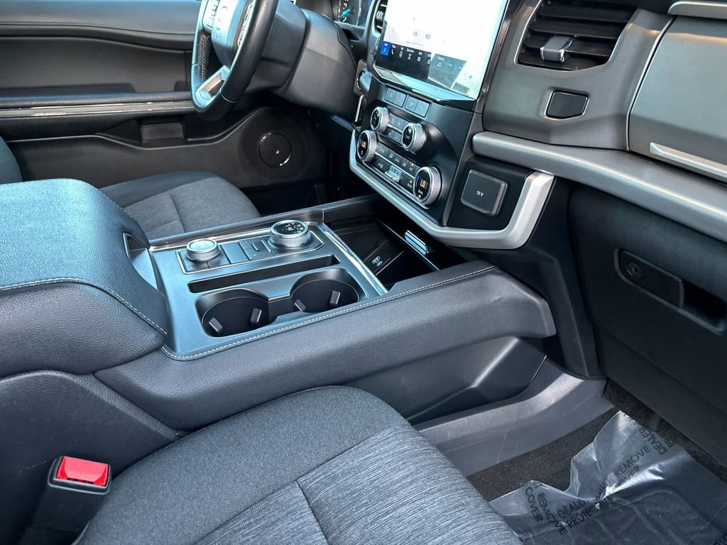 Certified 2024 Ford Expedition Max XLT AWD/4WD image 16