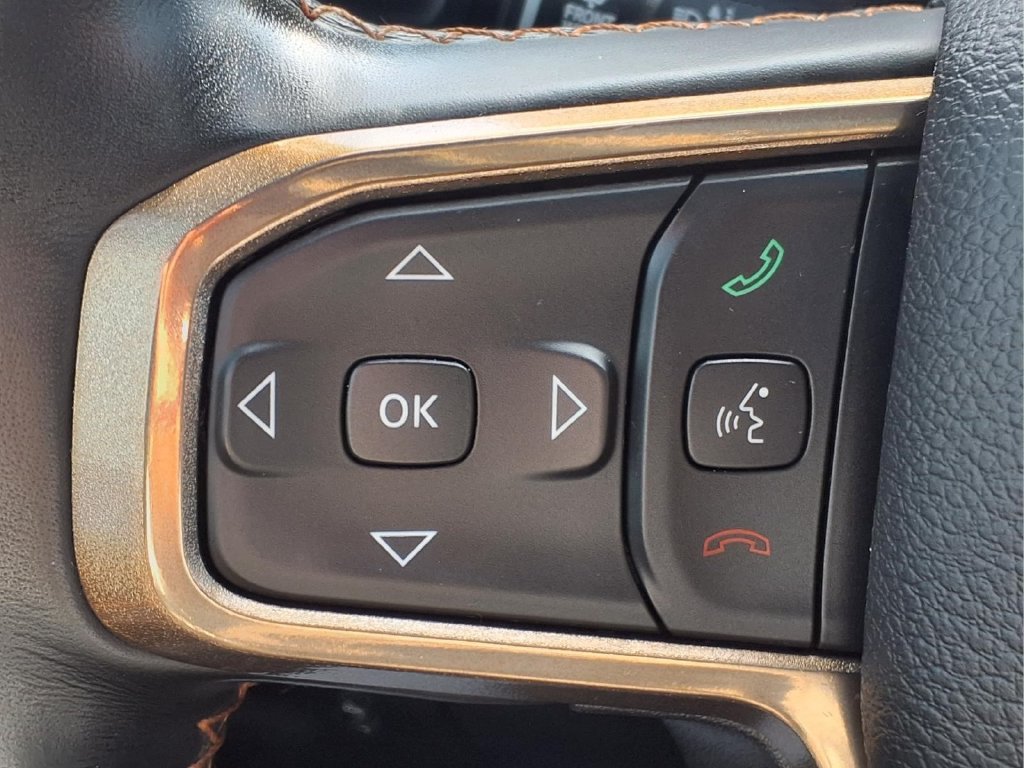 Used 2022 RAM 1500 Limited w/ Body Color Bumper Group AWD/4WD image 17