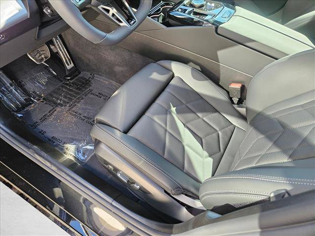 Used 2026 BMW 530i w/ M Sport Package RWD image 4