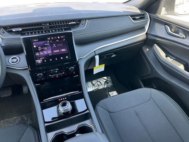 New 2026 Jeep Grand Cherokee Laredo X AWD/4WD image 31