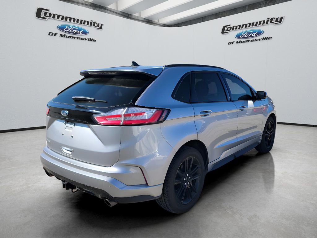 Used 2020 Ford Edge ST-Line w/ Cold Weather Package AWD/4WD image 10