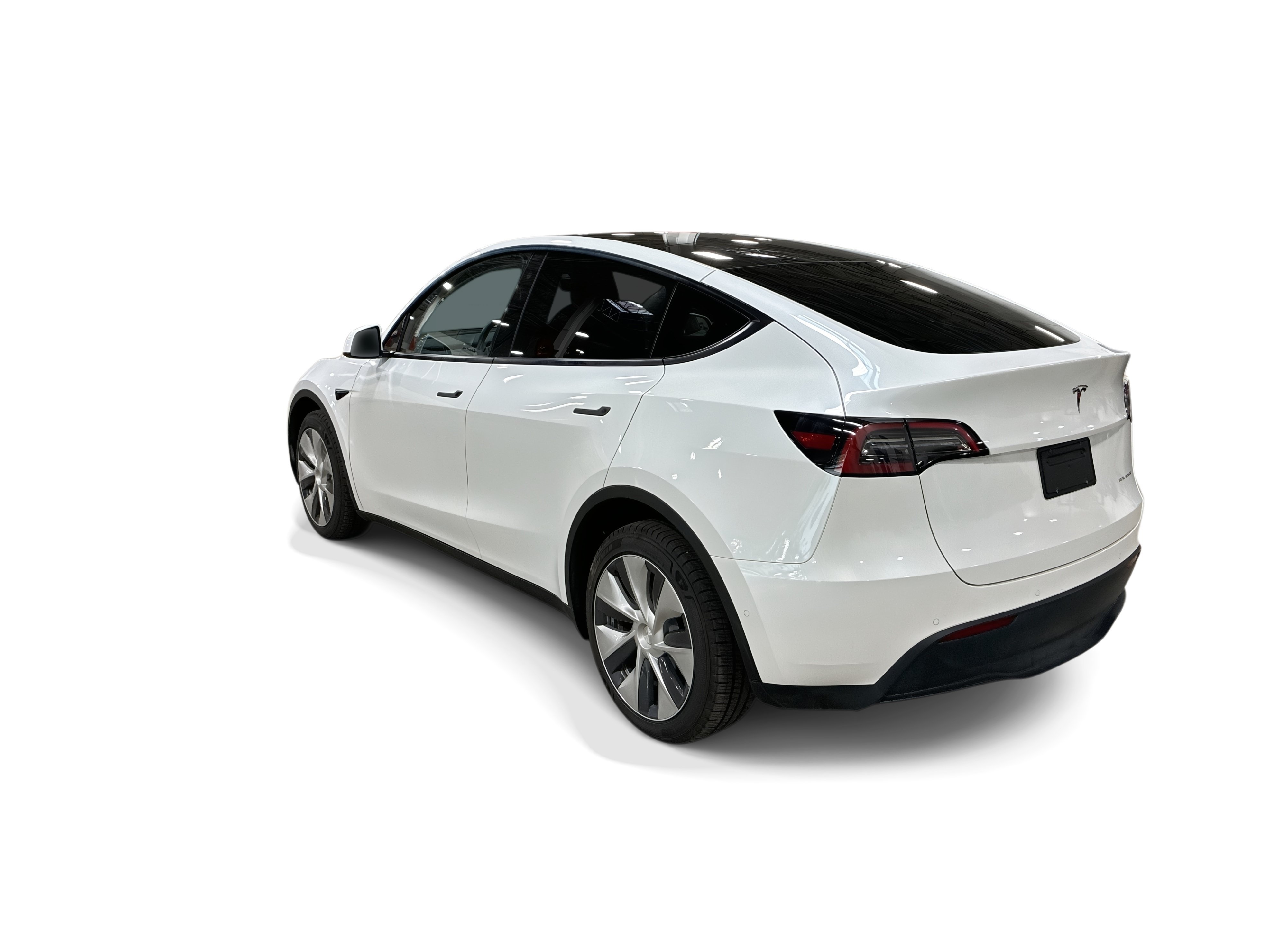 Certified 2022 Tesla Model Y Long Range AWD/4WD image 4