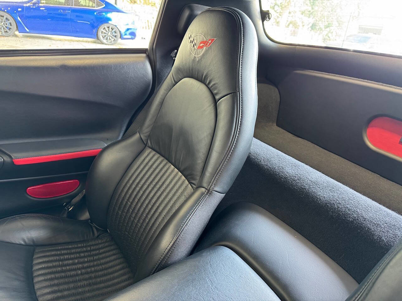 Used 2004 Chevrolet Corvette Z06 w/ Z06 Preferred Equipment Group image 15