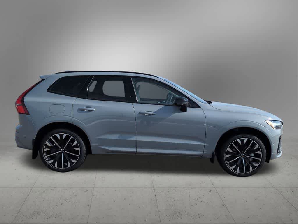 New 2026 Volvo XC60 B5 Ultra w/ Protection Package Premier image 7