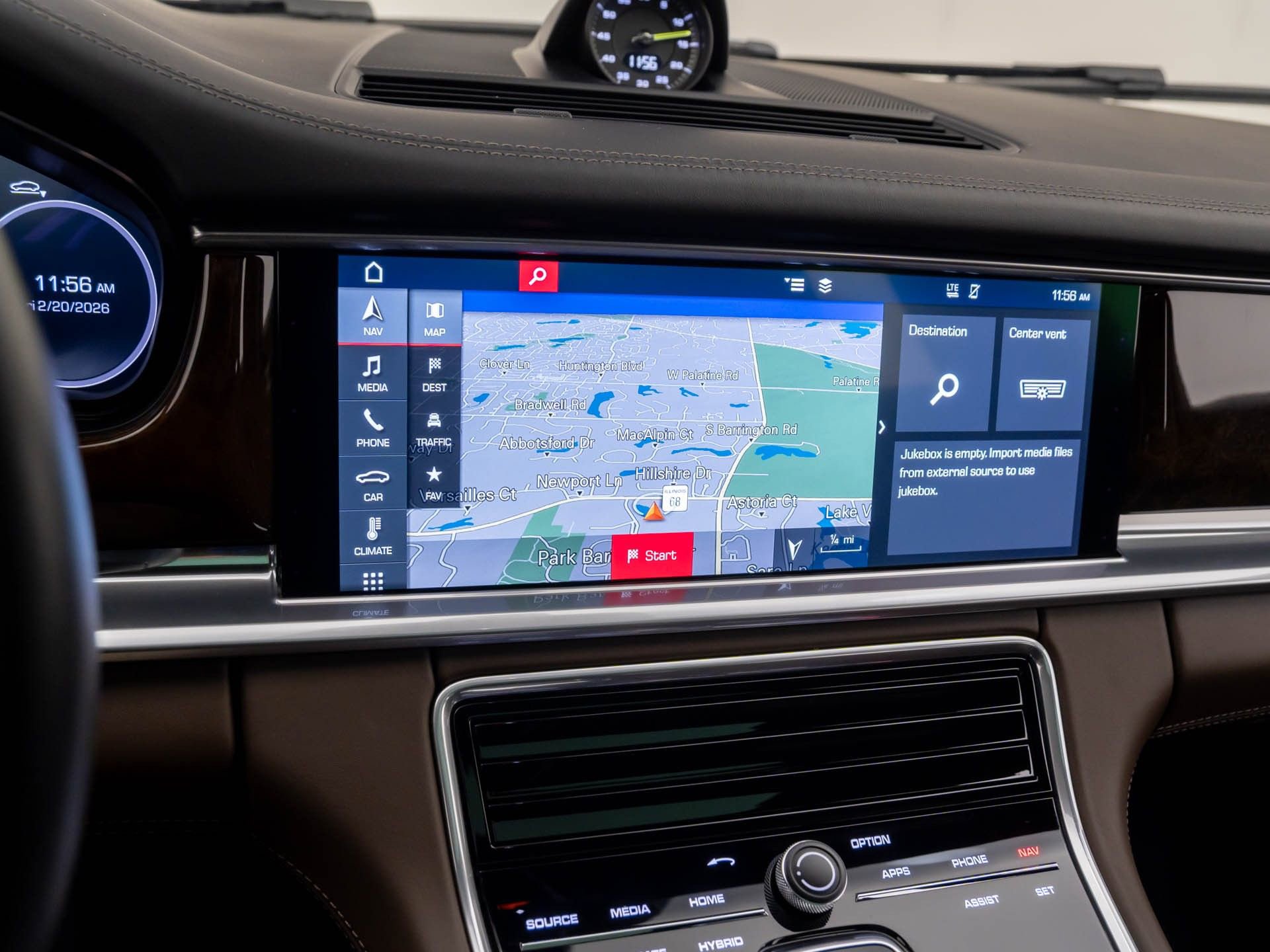 Used 2019 Porsche Panamera Turbo S Executive image 27