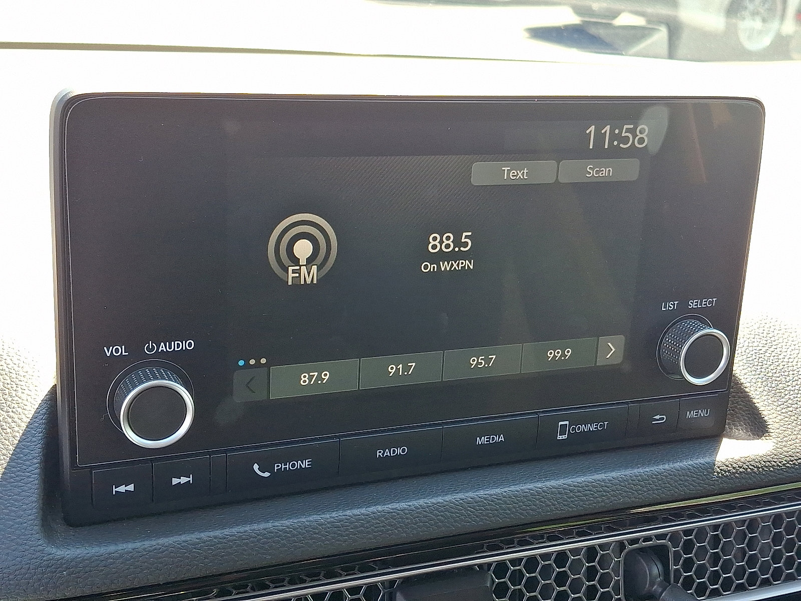 Used 2022 Honda Civic EX image 17