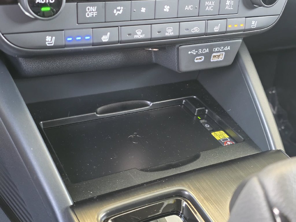 New 2026 Subaru Outback Touring AWD/4WD image 24