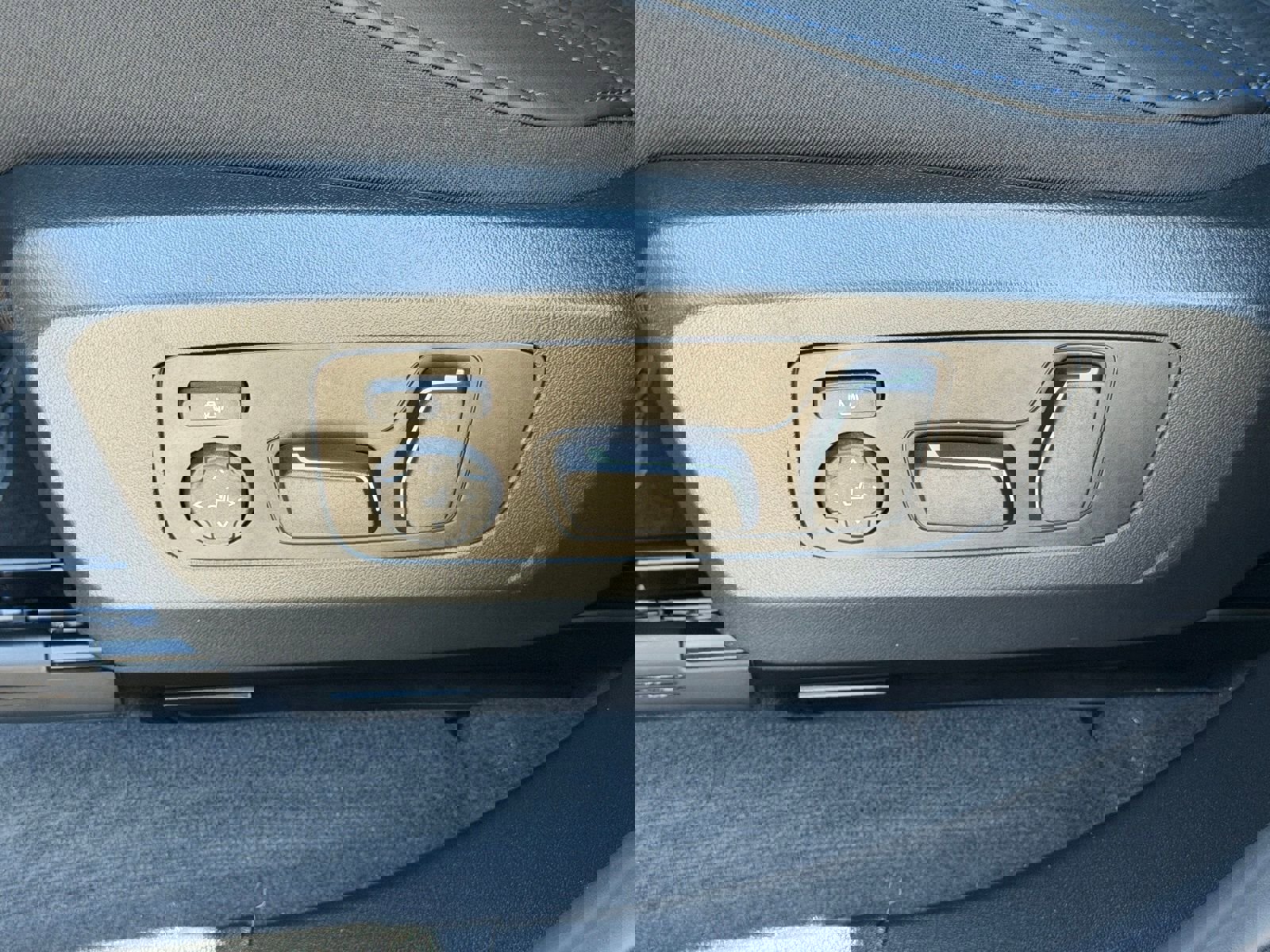 New 2026 BMW X3 M50 image 22