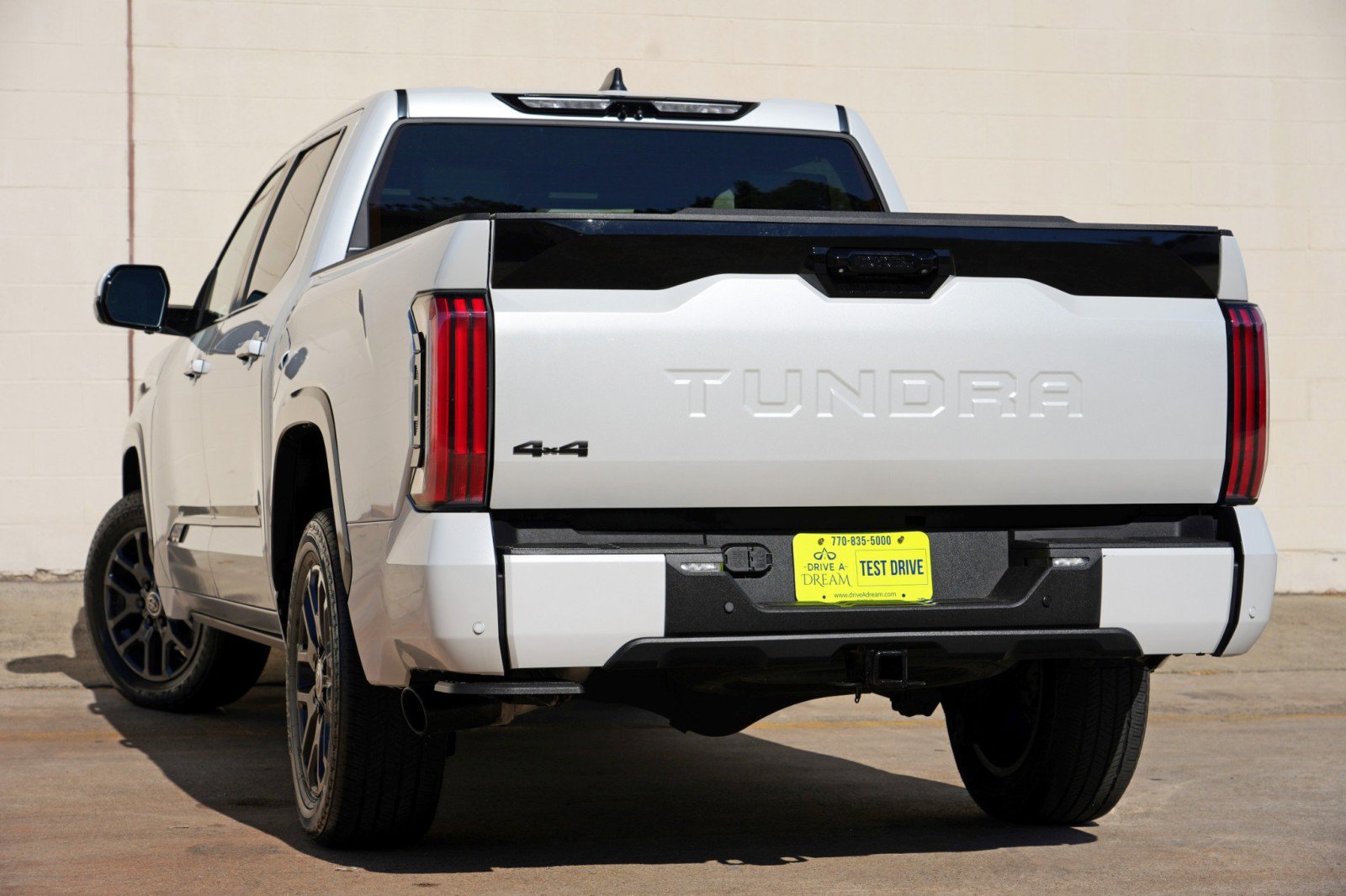 Used 2024 Toyota Tundra Platinum AWD/4WD image 6