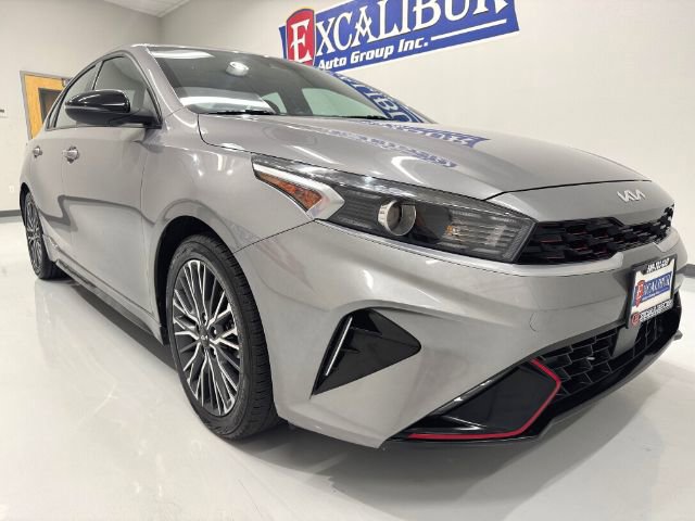 Used 2023 Kia Forte GT-Line w/ GT-Line Premium Package image 5