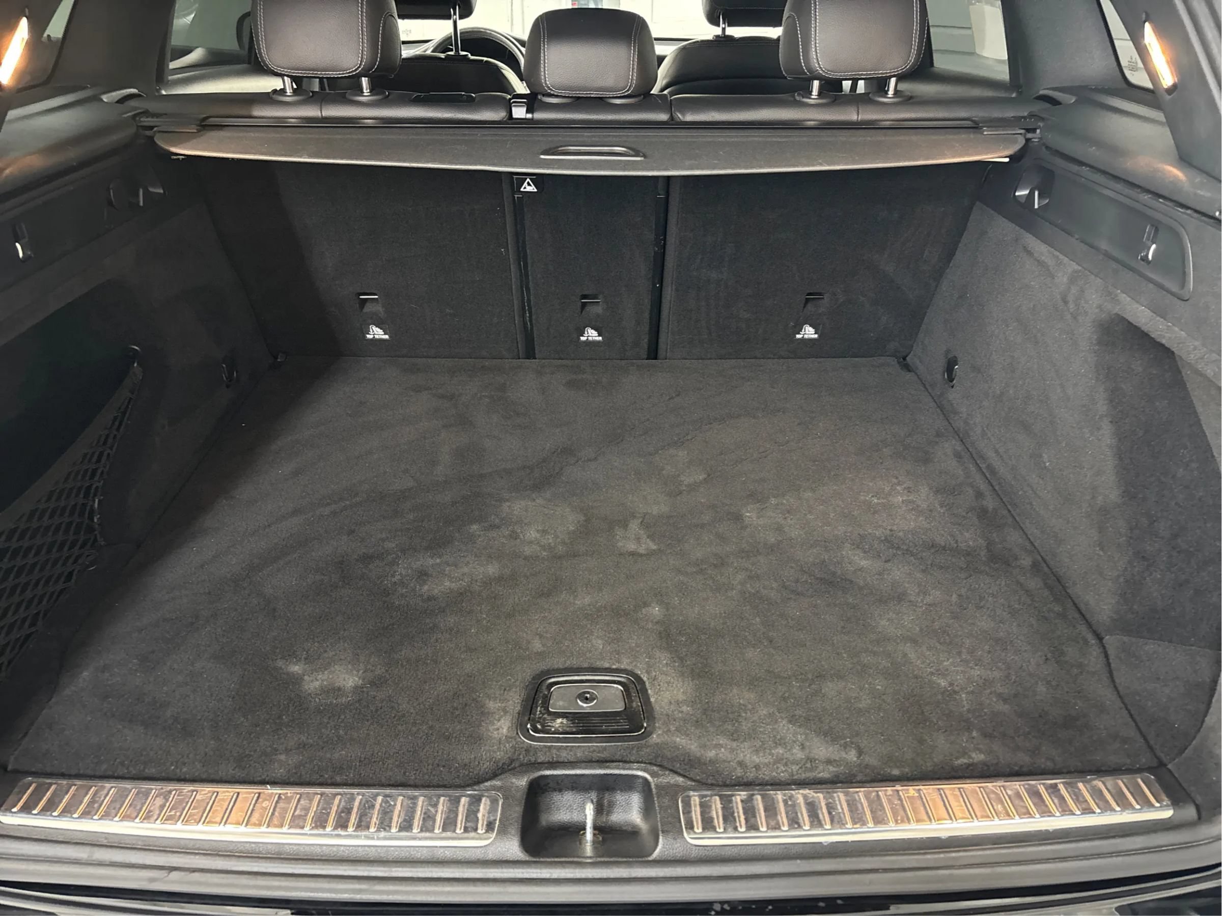 Used 2021 Mercedes-Benz GLC 300 4MATIC image 16