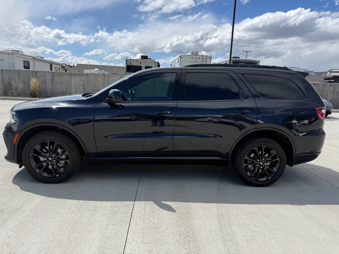 Used 2025 Dodge Durango GT w/ Blacktop Package AWD/4WD image 6