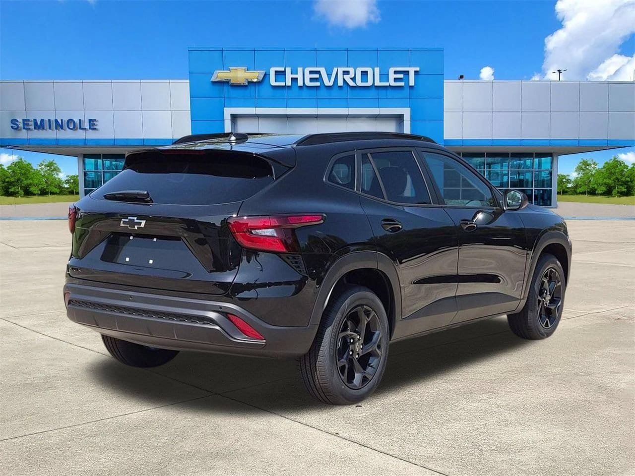 New 2026 Chevrolet Trax LT w/ Driver Confidence Package FWD image 4