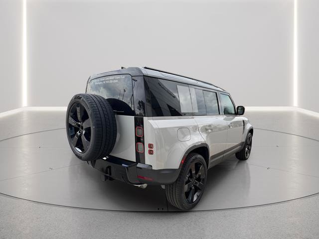 New 2026 Land Rover Defender 110 S AWD/4WD image 5