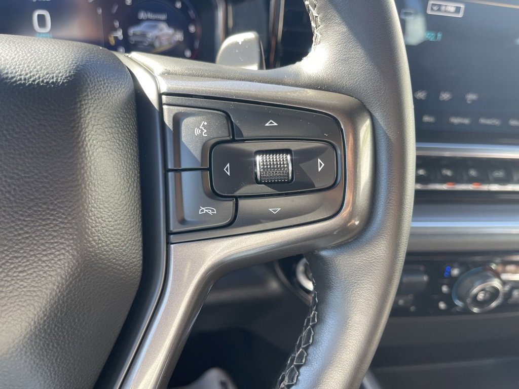 Used 2023 Chevrolet Silverado 1500 High Country image 26