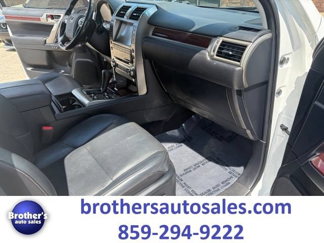 Used 2017 Lexus GX 460 Luxury AWD/4WD image 40