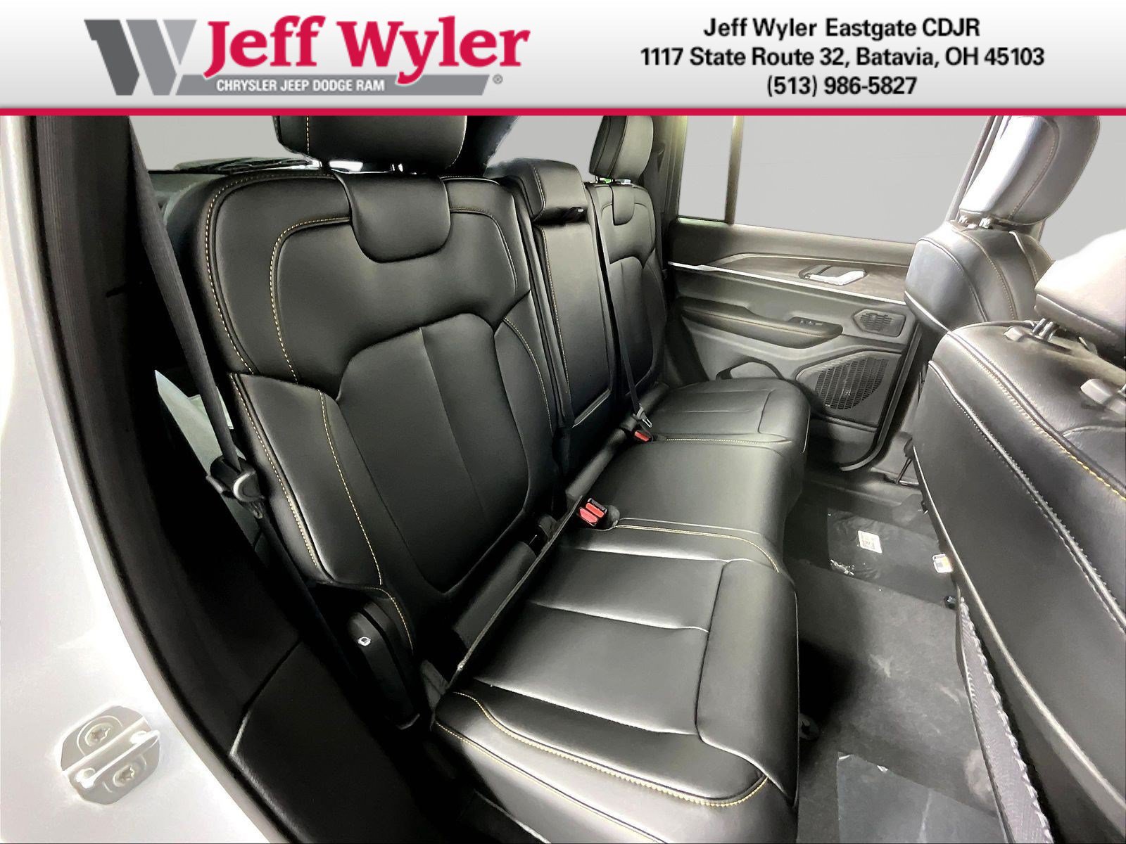 New 2026 Jeep Grand Cherokee Limited AWD/4WD image 20