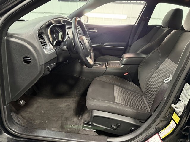 Used 2018 Dodge Charger GT image 11
