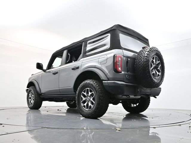 Used 2024 Ford Bronco Badlands image 31