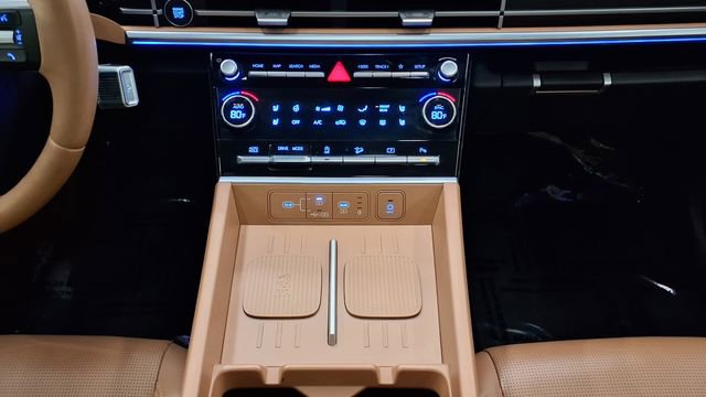 Used 2024 Hyundai Santa Fe Limited image 31