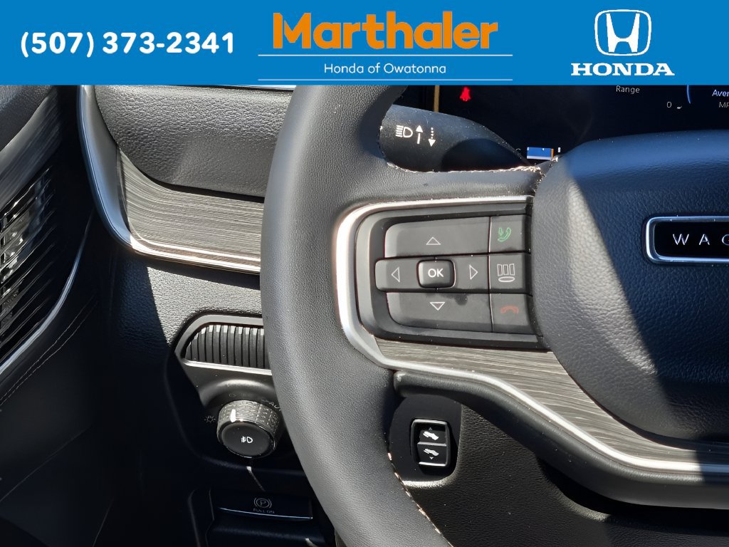 Used 2024 Jeep Wagoneer Series II w/ Flexible Seating Group AWD/4WD image 27