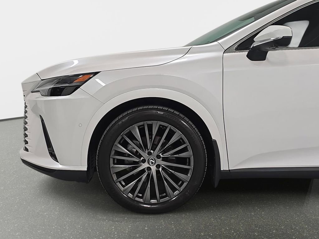 Used 2023 Lexus RX 350 FWD w/ Cold Area Package image 10