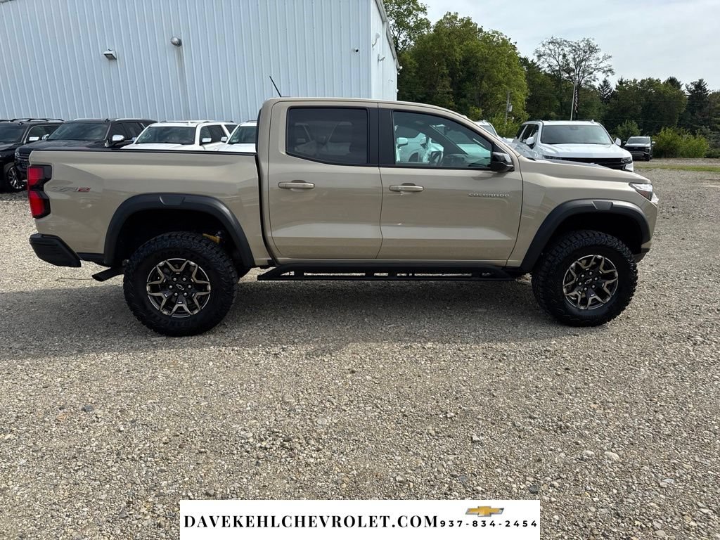 Used 2024 Chevrolet Colorado ZR2 AWD/4WD image 6